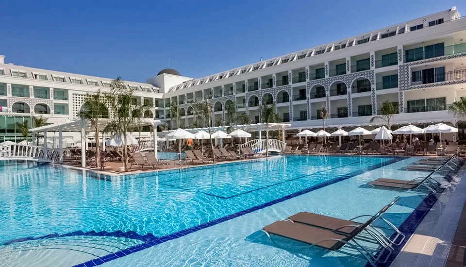 هتل کارمیر ریزورت آنتالیا